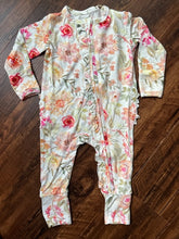 Load image into Gallery viewer, Ivy Bamboo Ruffled Footless Zippy Baby Romper - Grandma's Kiss