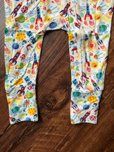 Load image into Gallery viewer, Connor Bamboo Footless Zippy Baby Romper - Out Like A Rocket