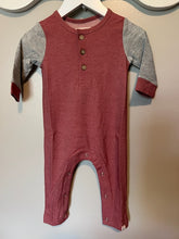 Load image into Gallery viewer, Estill Raglan Romper - Rust
