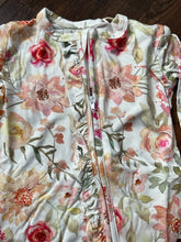 Load image into Gallery viewer, Ivy Bamboo Ruffled Footless Zippy Baby Romper - Grandma&#39;s Kiss
